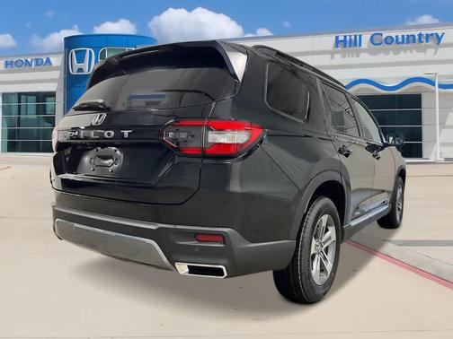 Crystal Black Pearl 2026 Honda Pilot EX-L