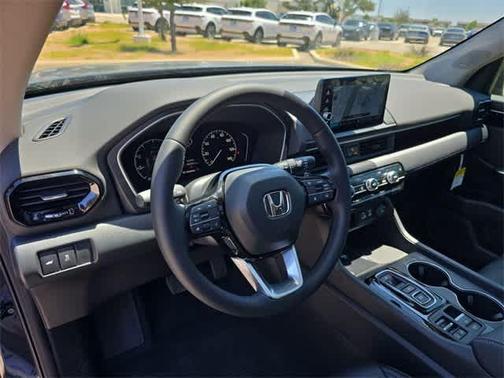 2025 Honda Pilot TOURING+