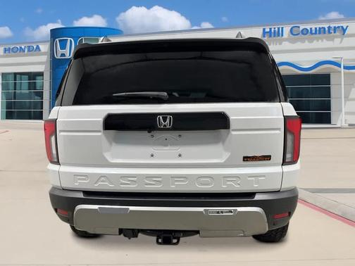 Platinum White Pearl 2026 Honda Passport TrailSport
