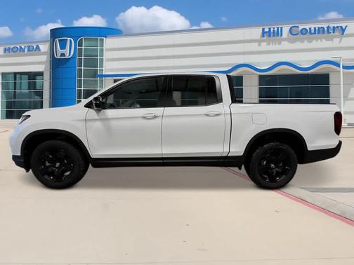 Platinum White Pearl 2026 Honda Ridgeline Black Edition