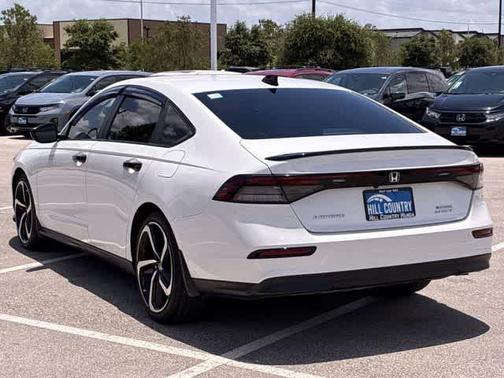 Platinum White Pearl 2024 Honda Accord Hybrid Sport