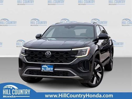 Deep Black Pearl Effect 2024 Volkswagen Atlas Cross Sport 2.0T SE w/Technology