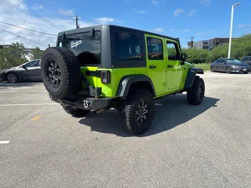 Gecko Pearl 2012 Jeep Wrangler Unlimited Sport