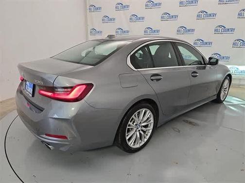 2024 BMW 330 i