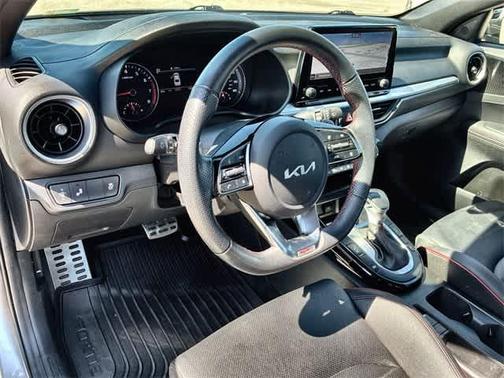 2022 Kia Forte GT