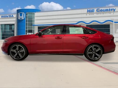 Radiant Red Metallic 2026 Honda Accord SE