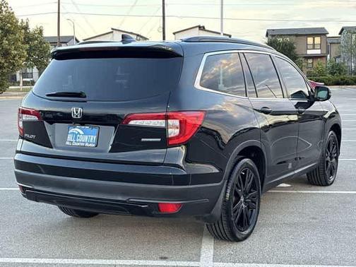 Crystal Black Pearl 2021 Honda Pilot Special Edition