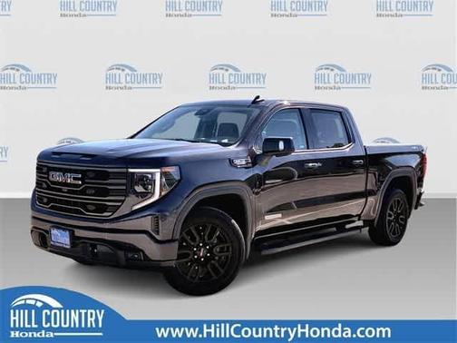 2022 GMC Sierra 1500 Elevation