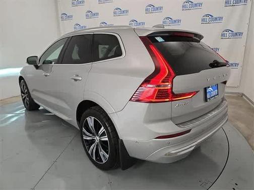 2022 Volvo XC60 B5 Inscription