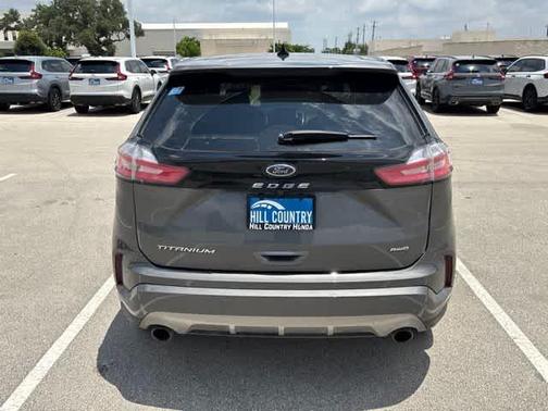 Carbonized Gray Metallic 2024 Ford Edge Titanium