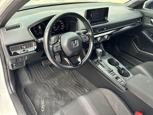 Platinum White Pearl 2024 Honda Civic Sport