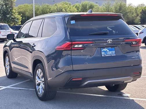 Storm 2024 Toyota Grand Highlander LIMITED