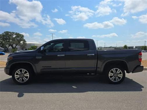 2017 Toyota Tundra Platinum
