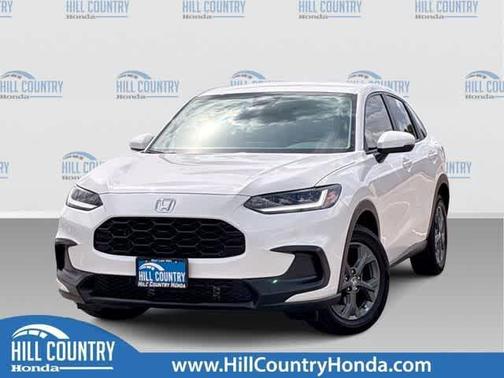 White 2026 Honda HR-V LX
