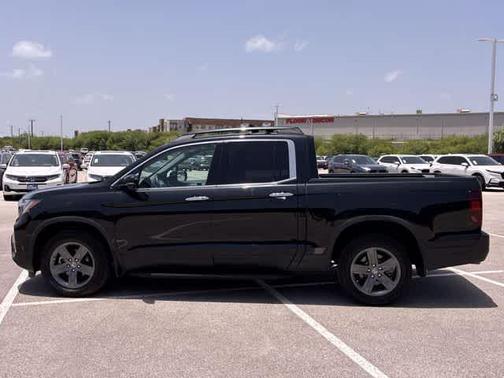 Crystal Black Pearl 2023 Honda Ridgeline RTL-E