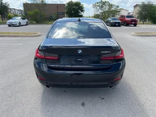 2021 BMW 330e 330e