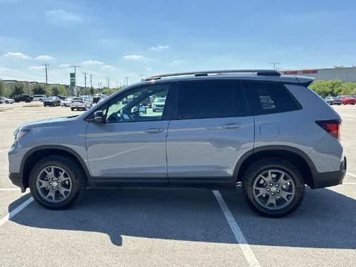 Sonic Gray Pearl 2025 Honda Passport TrailSport