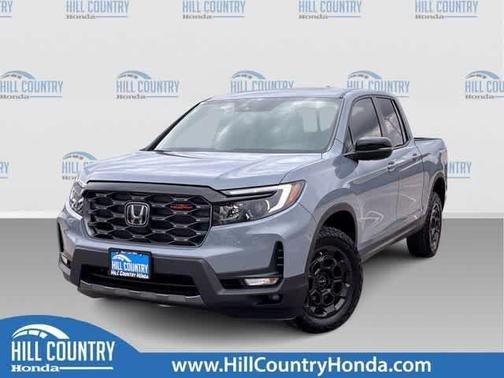 Sonic Gray Pearl 2025 Honda Ridgeline TrailSport+