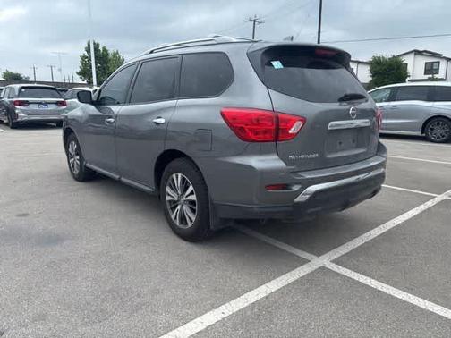 Gun Metallic 2020 Nissan Pathfinder S