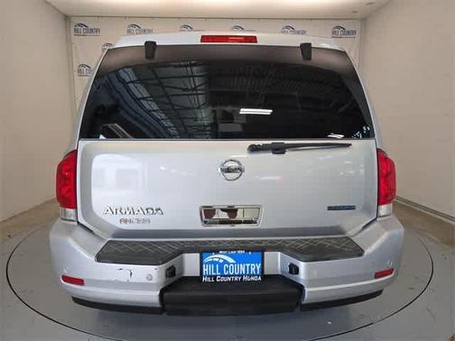 2011 Nissan Armada SV