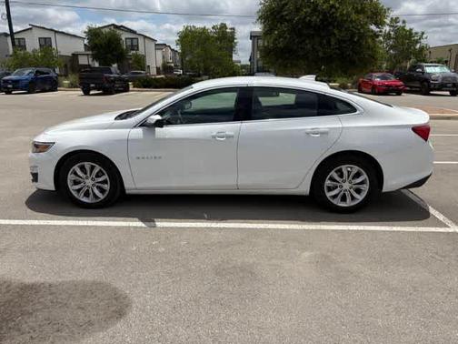 Summit White 2023 Chevrolet Malibu LT