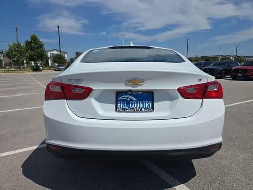 Summit White 2023 Chevrolet Malibu LT