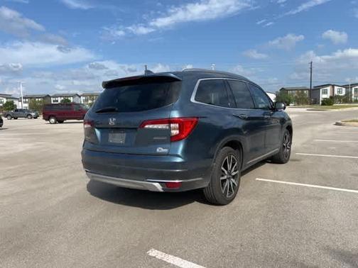 2021 Honda Pilot Touring 7-Passenger