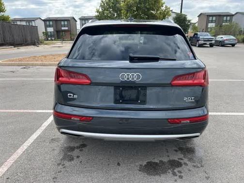 2018 Audi Q5 2.0T Premium Plus
