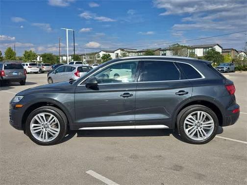 2018 Audi Q5 2.0T Premium Plus