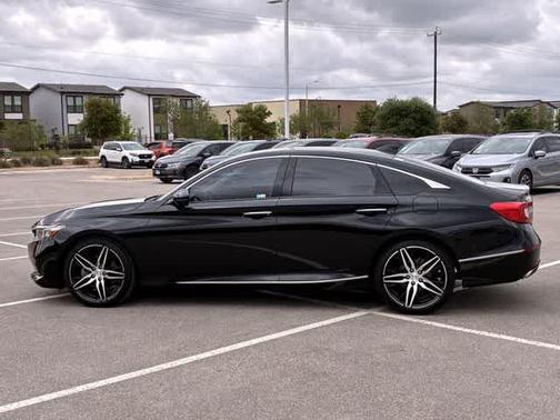 2021 Honda Accord Touring 2.0T