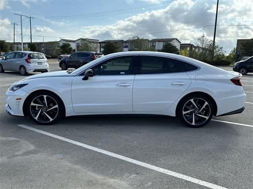 2021 Hyundai SONATA SEL Plus