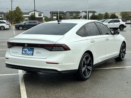 Platinum White Pearl 2026 Honda Accord SE