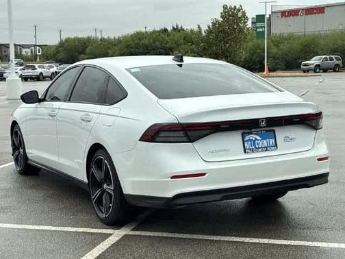 Platinum White Pearl 2026 Honda Accord SE