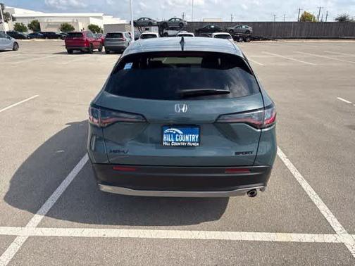 Pearl 2026 Honda HR-V Sport
