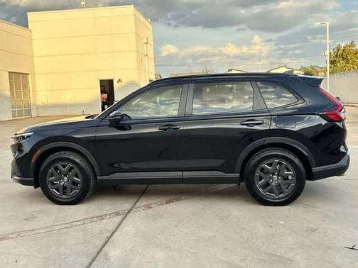 Crystal Black Pearl 2026 Honda CR-V Hybrid TrailSport