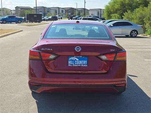 2022 Nissan Altima 2.5 SV
