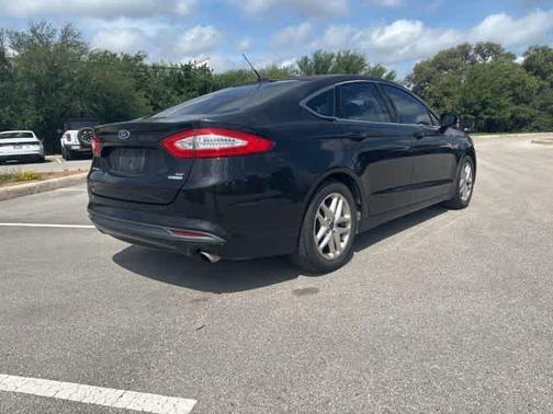 Tuxedo Black Metallic 2013 Ford Fusion SE