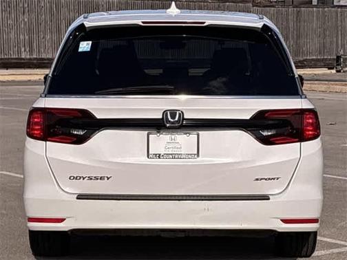 2024 Honda Odyssey Sport