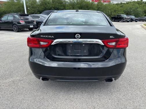 Black 2016 Nissan Maxima 3.5 SL