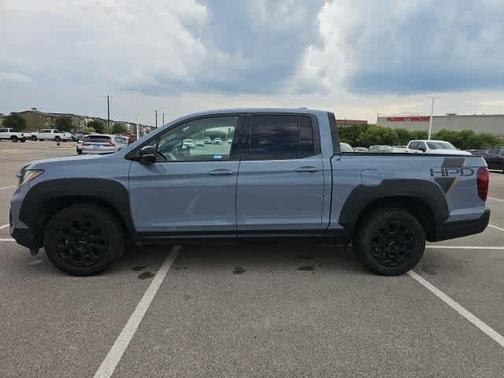 2023 Honda Ridgeline Black Edition