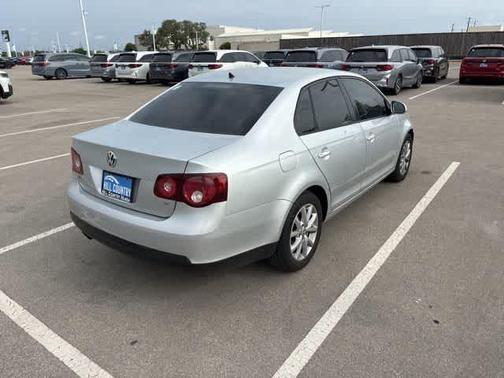 2010 Volkswagen Jetta Limited Edition