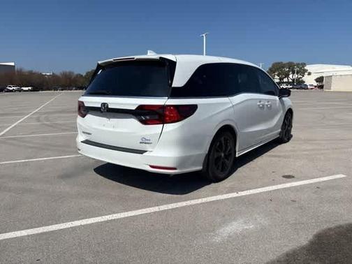 2023 Honda Odyssey Sport
