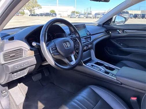 2019 Honda Accord Touring 2.0T