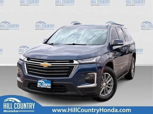 Northsky Blue Metallic 2022 Chevrolet Traverse LT Cloth