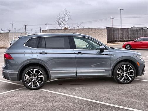 2024 Volkswagen Tiguan 2.0T SEL R-Line