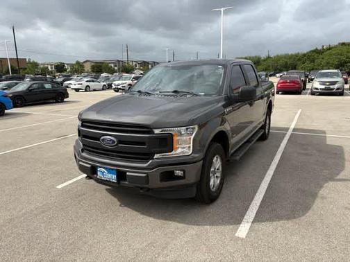Magnetic Metallic 2018 Ford F-150 XL