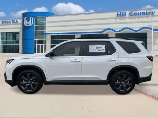 Platinum White Pearl 2026 Honda Pilot Sport