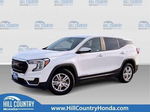 Summit White 2024 GMC Terrain SLE