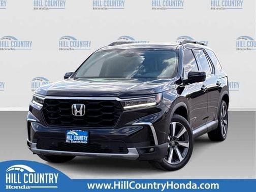 Crystal Black Pearl 2025 Honda Pilot Elite