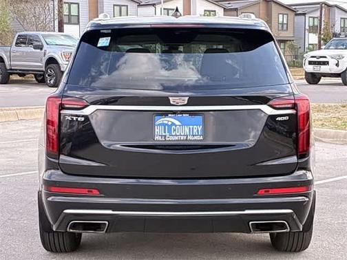 2021 Cadillac XT6 Premium Luxury FWD
